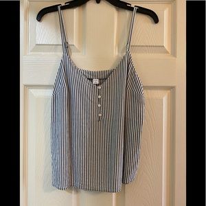 Old Navy Striped top